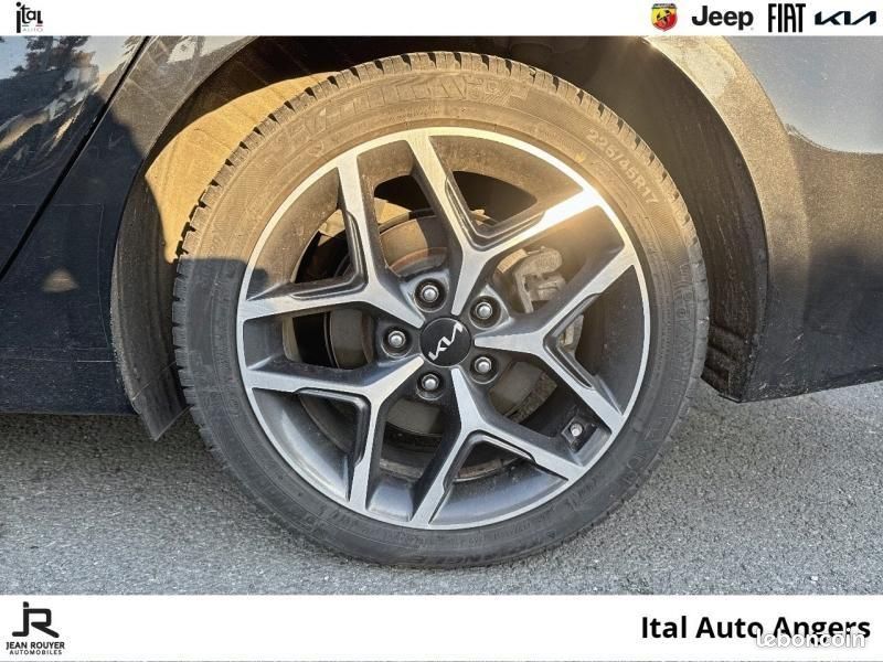 Kia Ceed SW 1.6 GDi 105ch + Plug-In 60.5ch Premium DCT6/Pack SECU (image 19)