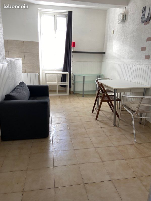Appartement 2 pièces 33 m² · à Bédarieux · 33 m² · 375 €