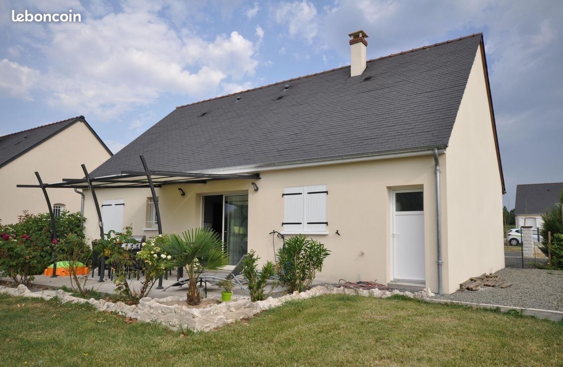 Maison 4 pièces 82 m² · à Escolives-Sainte-Camille · 82 m² · 1 040 €/mois