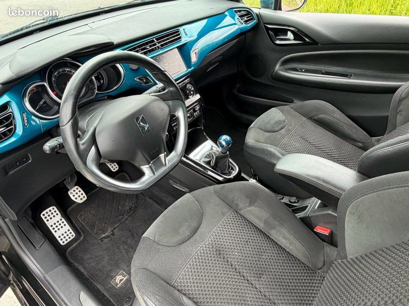 Citroën ds3 1.6 HDi 90ch sport chic (image 6)
