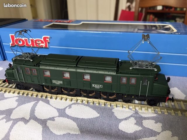 Locomotive Jouef HJ2039 – 2D2 5500.EP IV – Digitalisée – TBE
