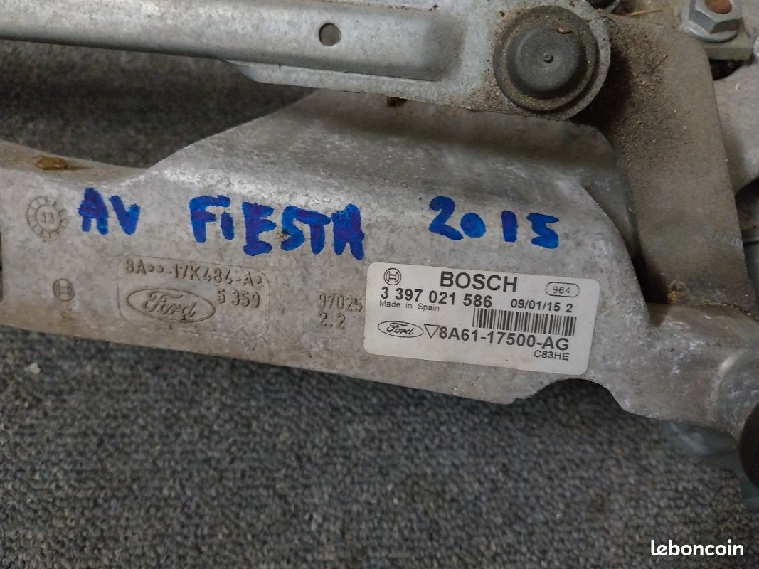 Moteur essuie glace AV Ford fiesta 2015 (image 2)