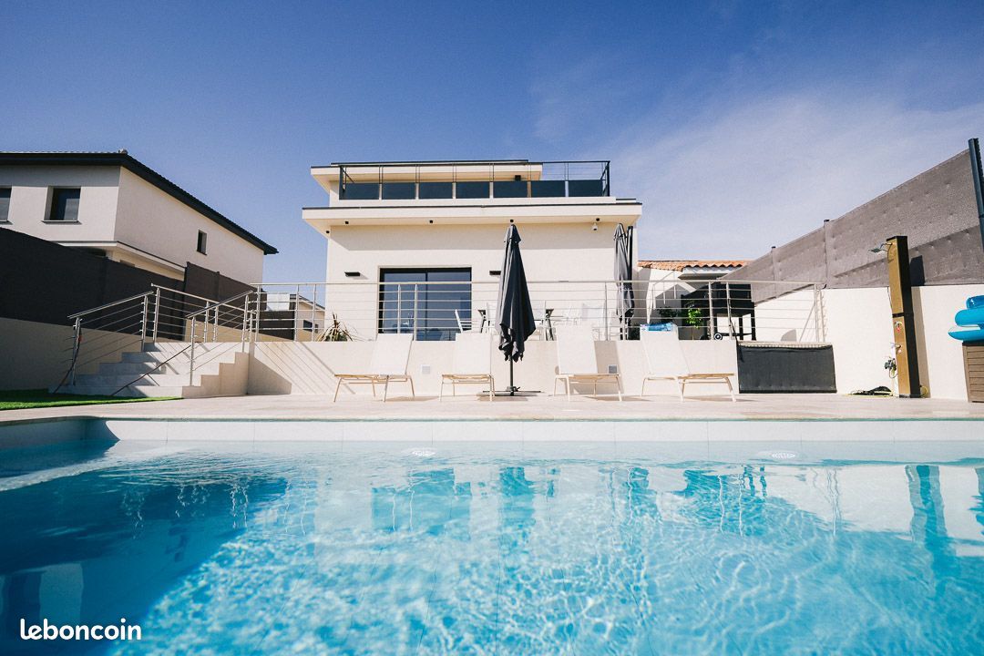 Maison 5 pièces 180 m² · à Montarnaud · 180 m² · 3 000 €/mois