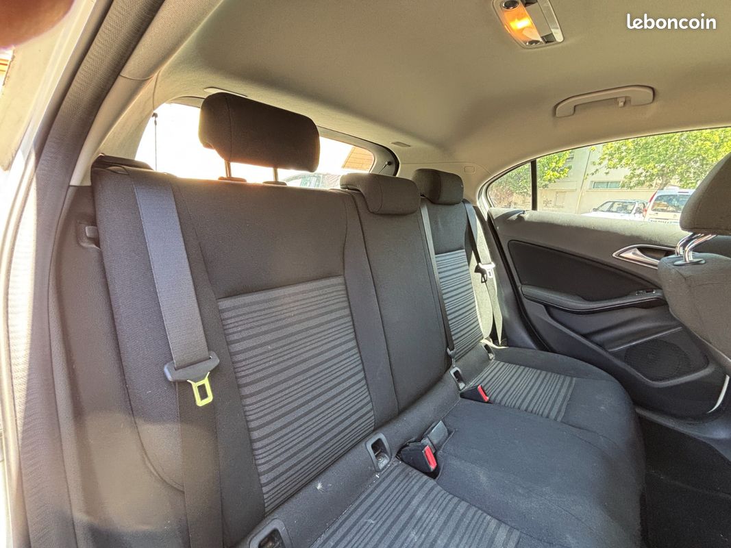 Mercedes classe a 1.6 102 ch intuition (image 21)
