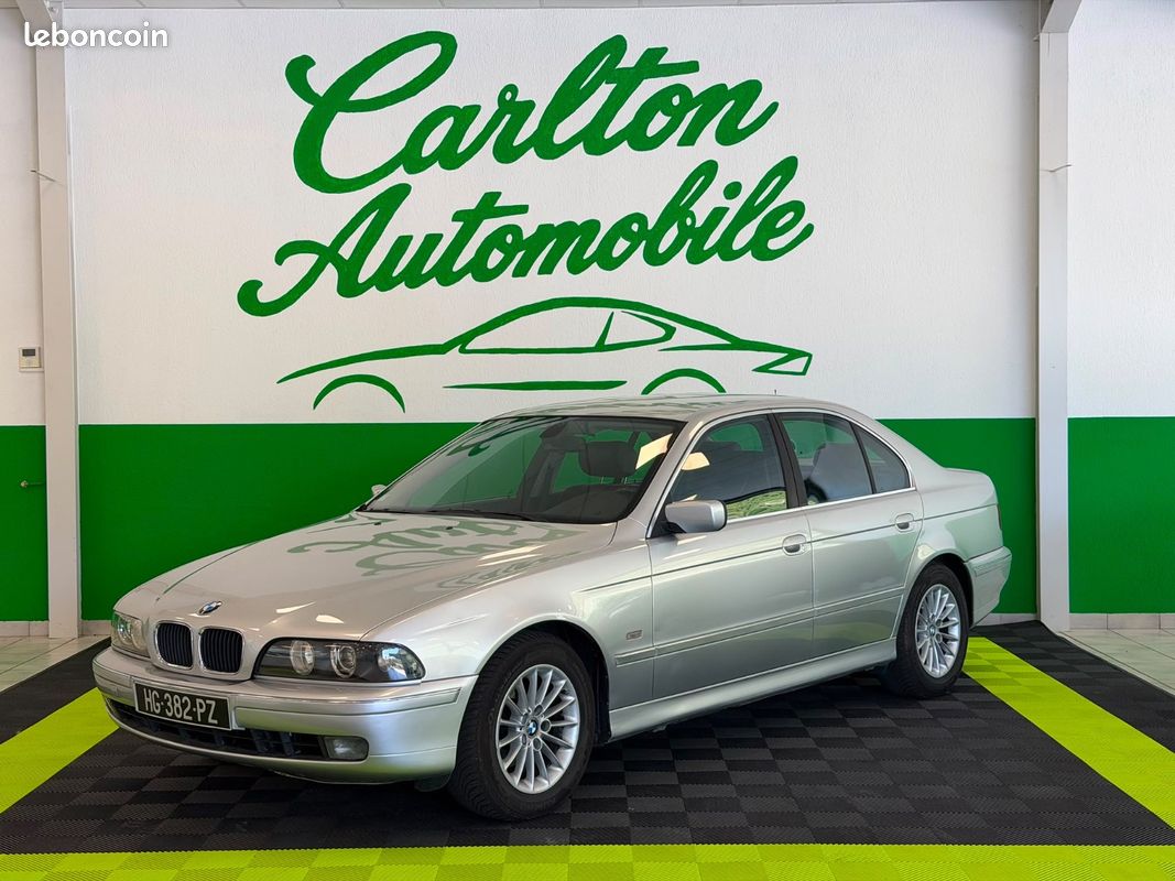 BMW SERIE 5 530d Pack A-CLIMATISATION AUTOMATIQUE (image 2)