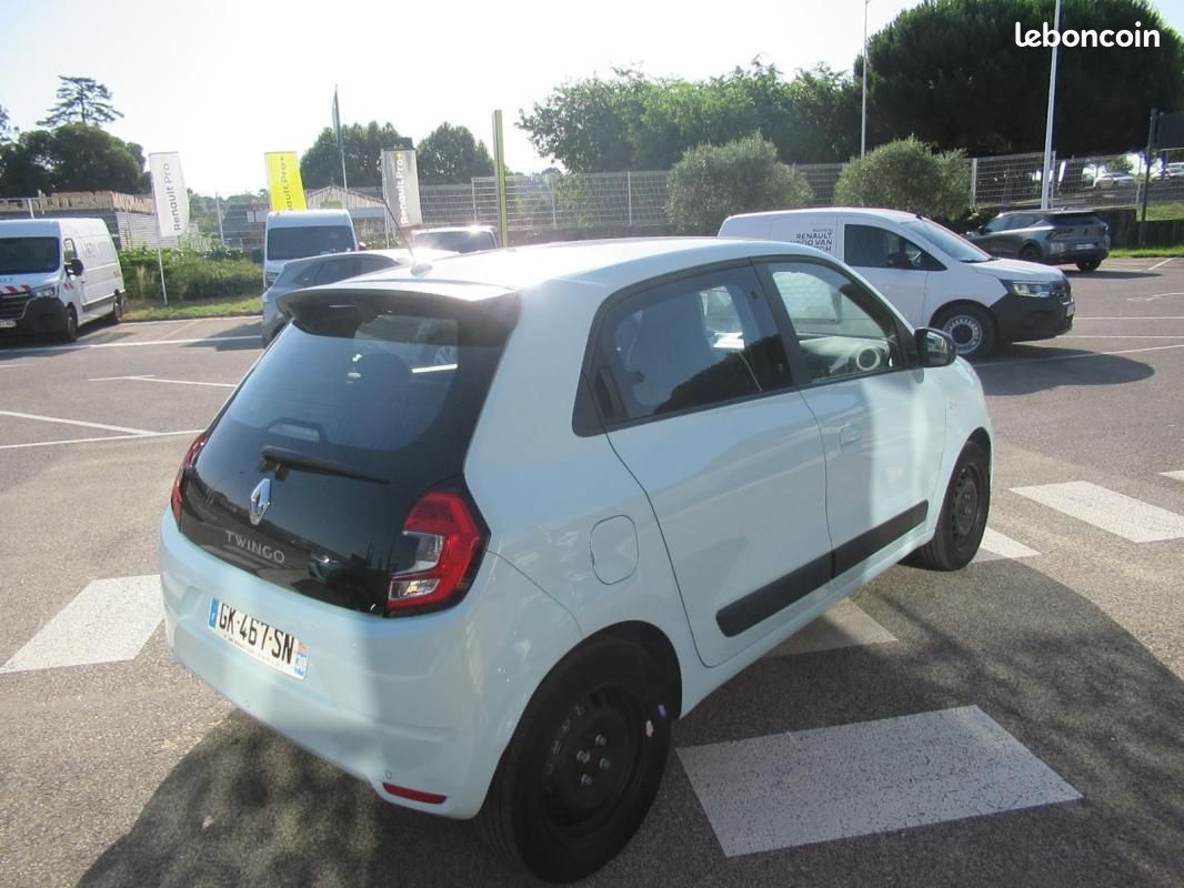 Renault Twingo III SCe 65 Equilibre (image 8)