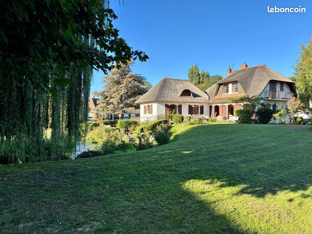 Maison 6 pièces 181 m² · à Arques · 181 m² · 396 490 €
