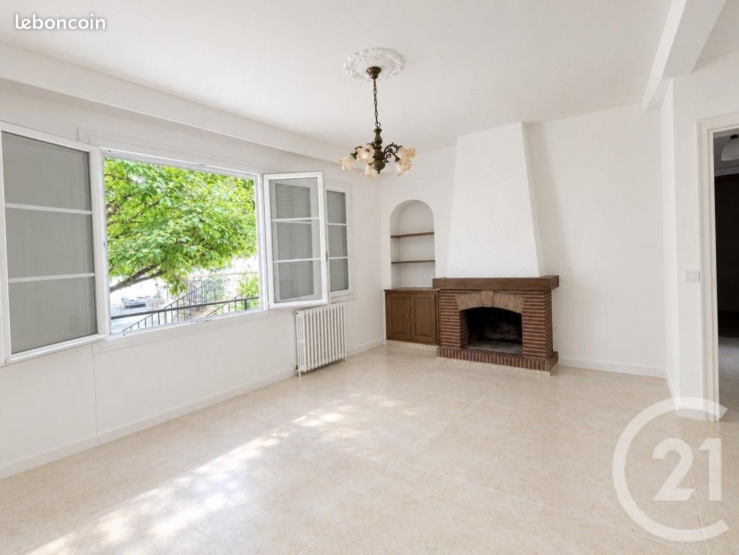 Appartement 3 pièces 62 m² · à Montereau-Fault-Yonne · 62 m² · 135 000 €