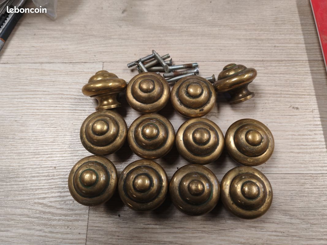Lot De 12 Boutons Vintage - Diamètre 1,8 Cm, Origine France (occasion)