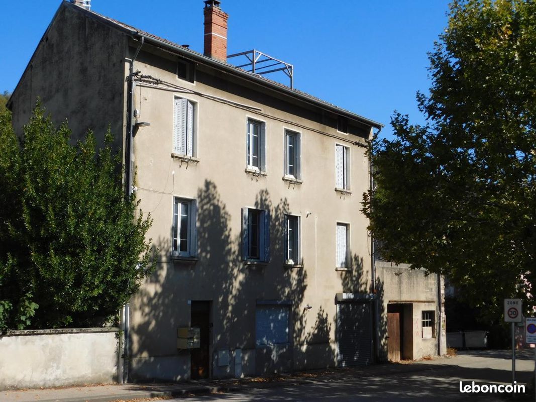 Appartement 3 pièces 64 m² · à Pont-d'Ain · 64 m² · 155 000 €