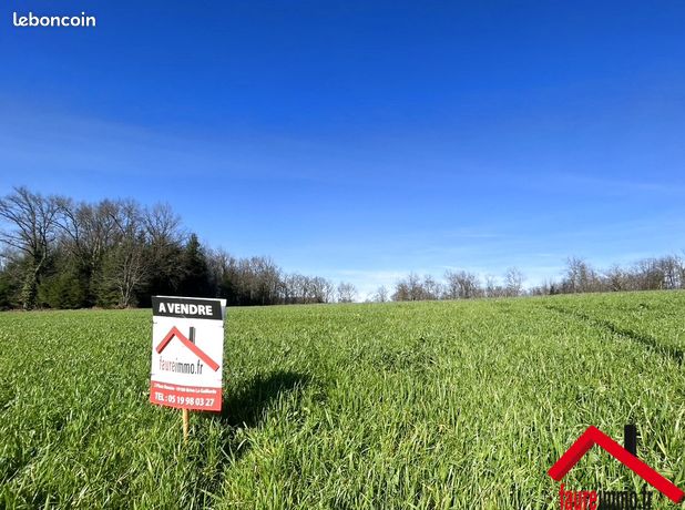 Terrain 2694 m² Juillac