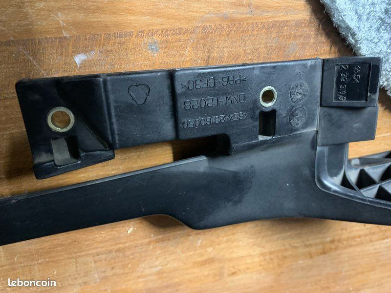 Poignée arrière gauche bmw r 1150 rt 2001-2004 (image 3)