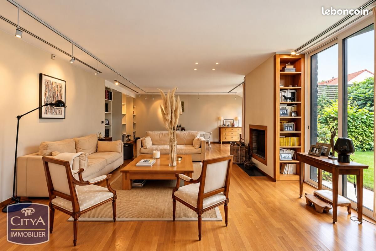 Maison 7 pièces 265 m² · à Arras · 265 m² · 660 000 €