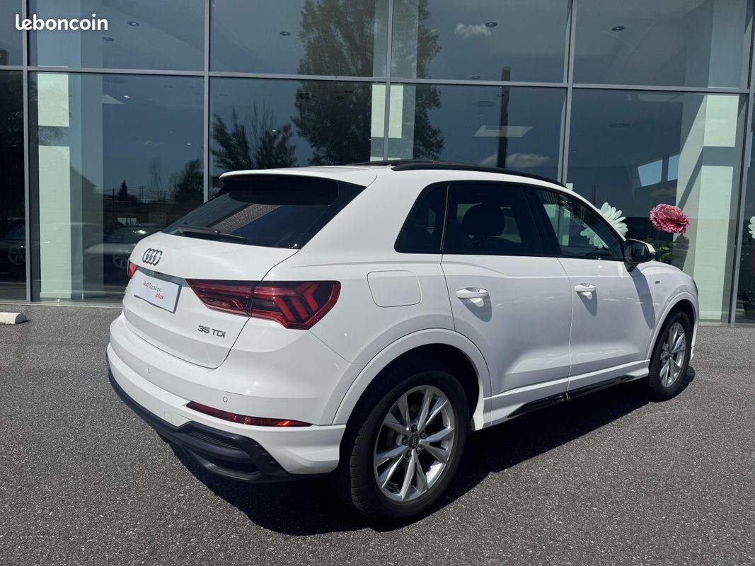 AUDI Q3 35 TDI 150 ch S tronic 7 S line (image 3)