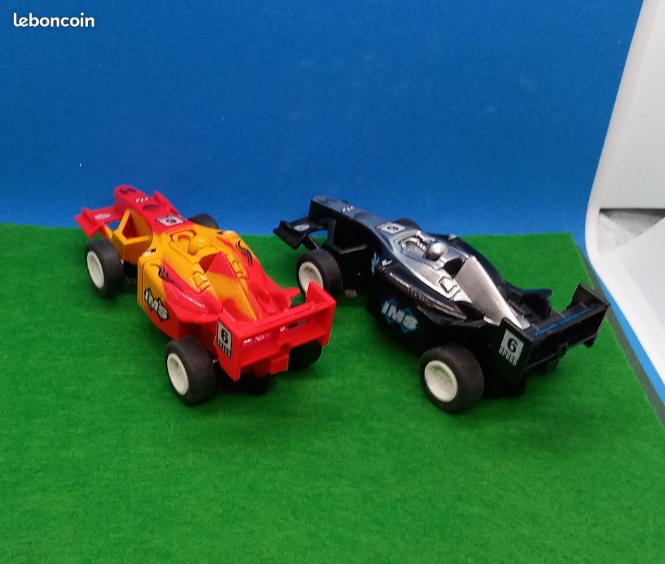2 voitures de circuit 1/43 Formule 1 (image 2)
