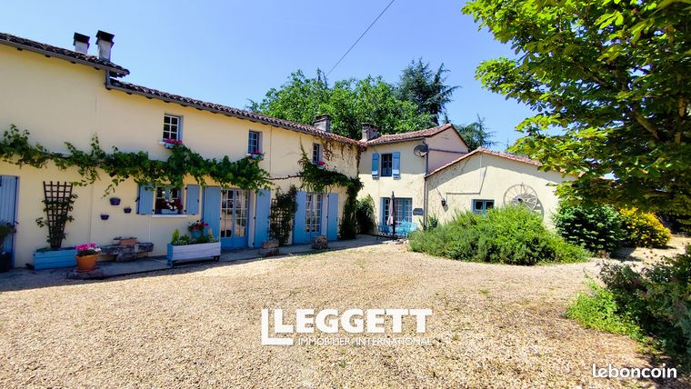 Maison 16 pièces 280 m²