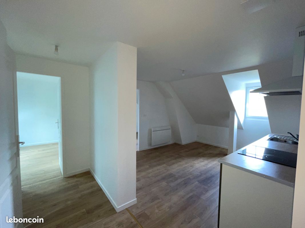 Appartement 3 pièces 48 m² · à Crèvecœur-le-Grand · 48 m² · 590 €/mois