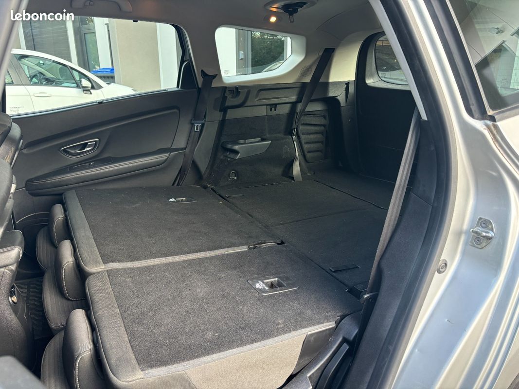 RENAULT GRAND SCENIC IV TCe 130 Energy Zen (image 15)