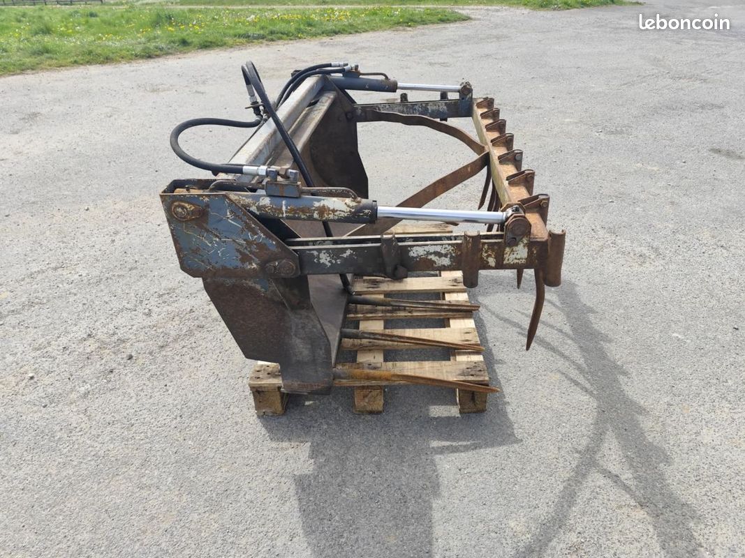 Mailleux FOURCHE A FUMIER (image 2)