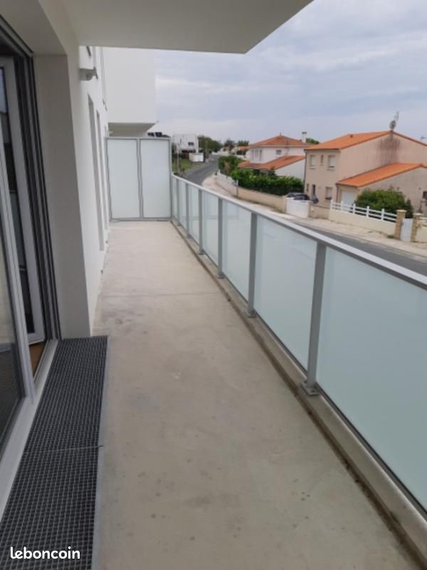 Appartement 3 pièces 65 m² · à Royan · 65 m² · 740 €/mois