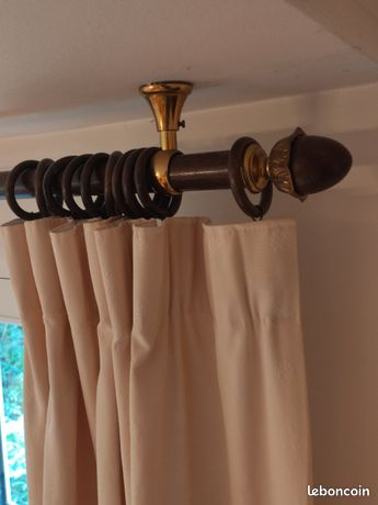 Tringle a Rideaux O 20 mm sans Anneaux, L. 320 cm. en Laiton Poli