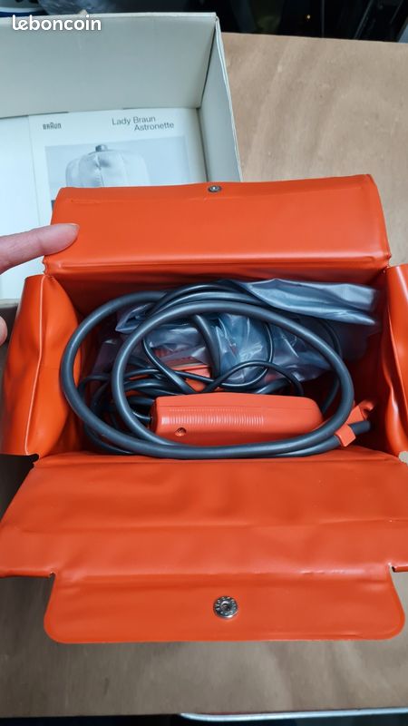 Casque à mise en plis de voyage Braun sèche- cheveux à coussin d