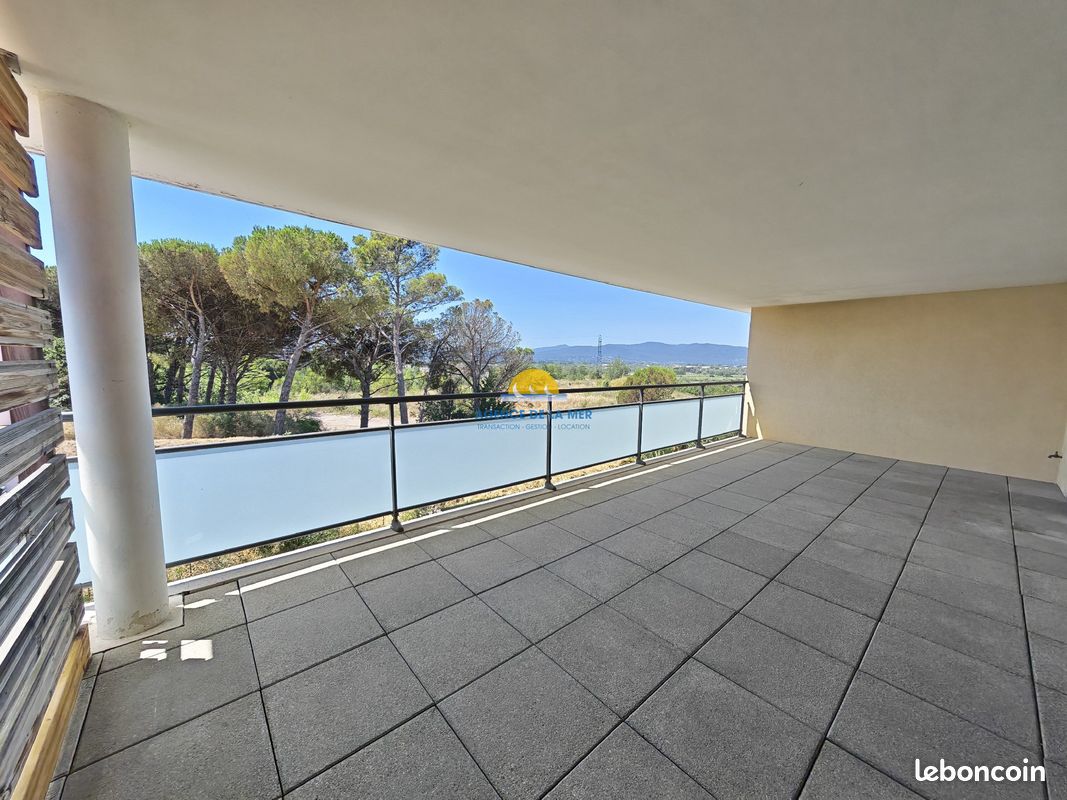 Appartement 3 pièces 63 m² · à Fréjus · 63 m² · 328 000 €