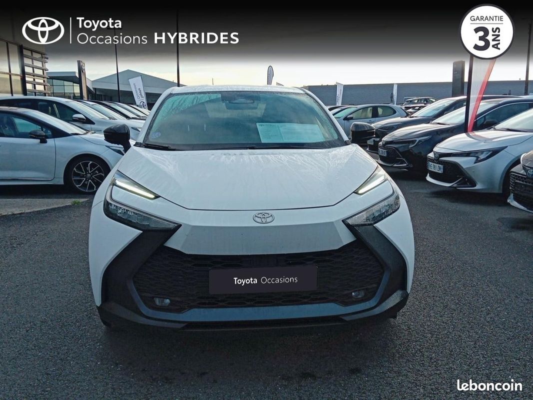 Toyota C-HR 1.8 Hybride 140ch Design MY25 (image 29)