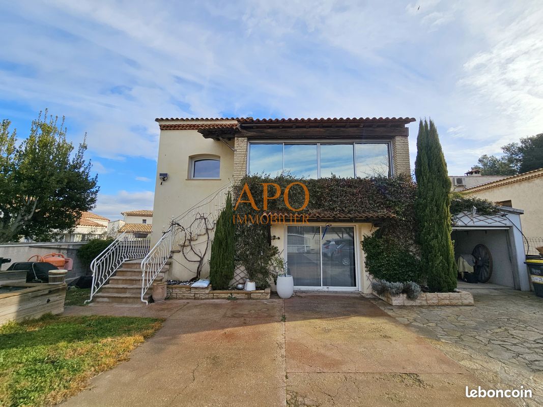 Propriété 10 pièces 310 m² (image 16)