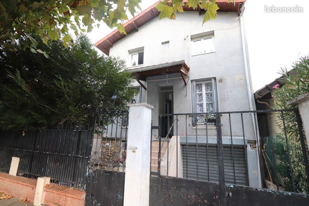 Maison 6 pièces 97 m² · à Les Pavillons-sous-Bois · 97 m² · 299 800 €