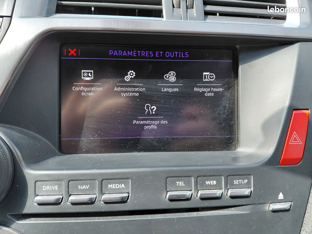 DS DS 5 1.6 BLUEHDI 120CH BECHIC BVA APPLE CARPLAy (image 29)