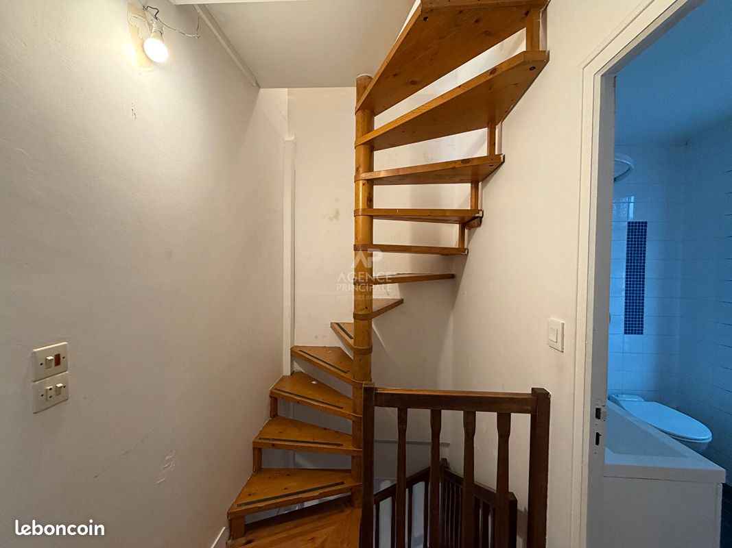 Appartement a louer  - 5 pièce(s) - 87 m2 - Surfyn