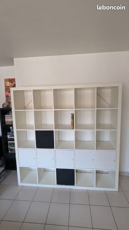 Étagère Ikea KALLAX - Bibliothèque - 5 x 5 (182 x 182 cm) (image 1)