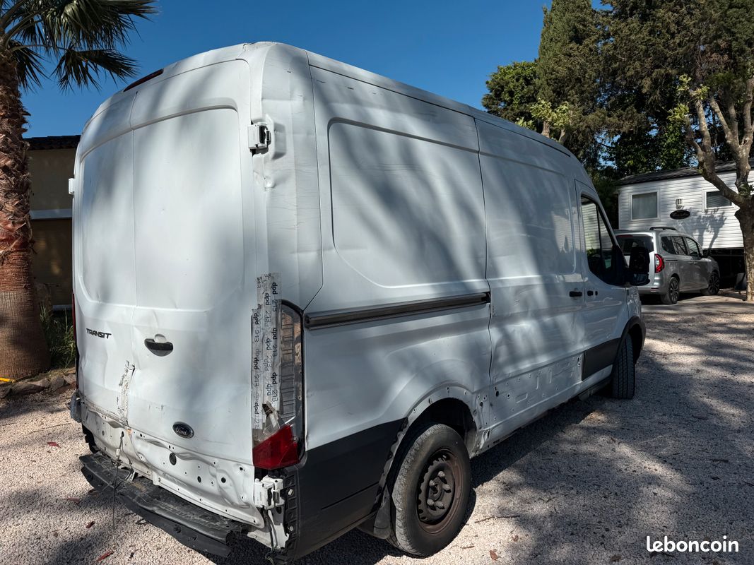 Ford Transit /Tourneo L2H2 TDCI 130 ch (image 5)