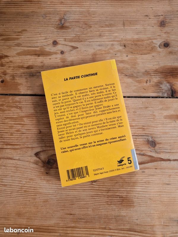 Lot 5 livres enquêtes criminelles (image 3)