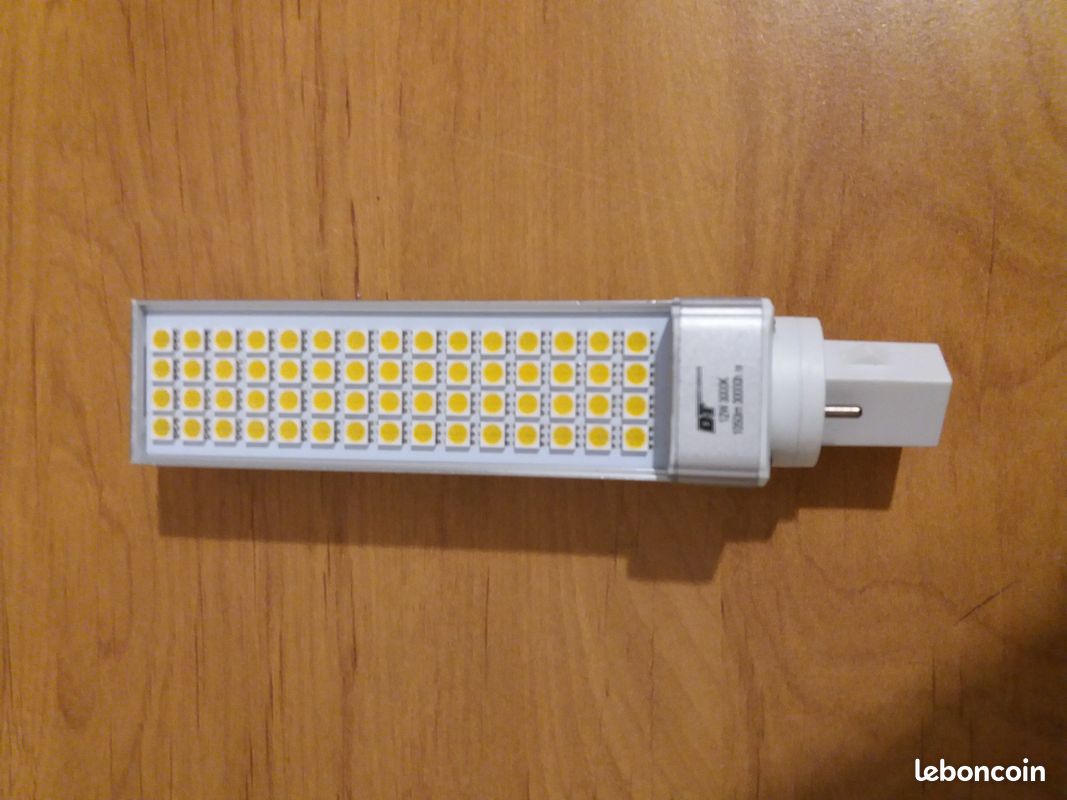 Ampoule LED G24 12W (image 1)