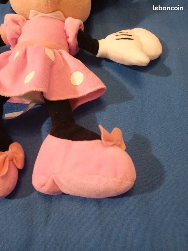 Peluche Minnie Disney grand modèle 35 cm (image 6)