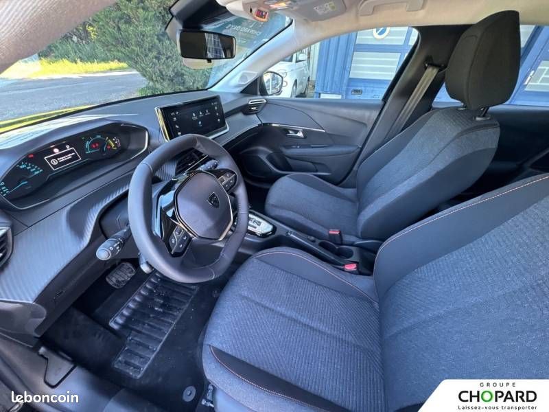 Peugeot 208 Hybrid 110 ch e-DCS6 Edition (image 13)