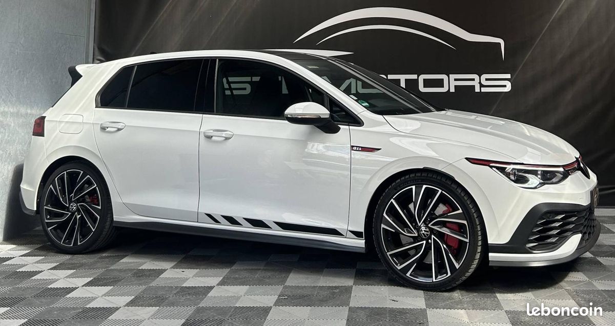 Volkswagen Golf VIII 2.0TSI 300ch GTI Clubsport DSG7 (image 2)