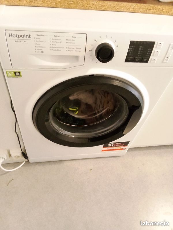 Lave linge Hotpoint (image 1)