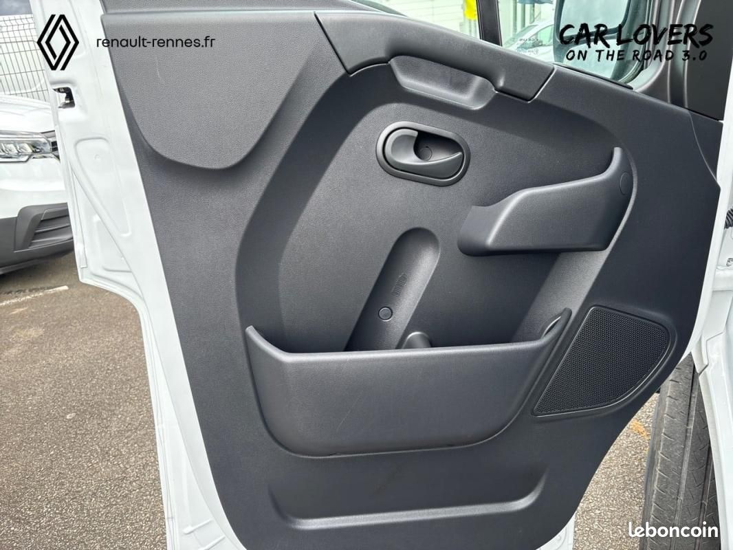 Renault Master FOURGON FGN TRAC F3500 L2H2 BLUE DCI 135 CONFORT (image 11)