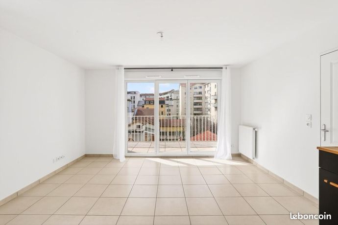 Appartement 3 pièces 57 m² — 1