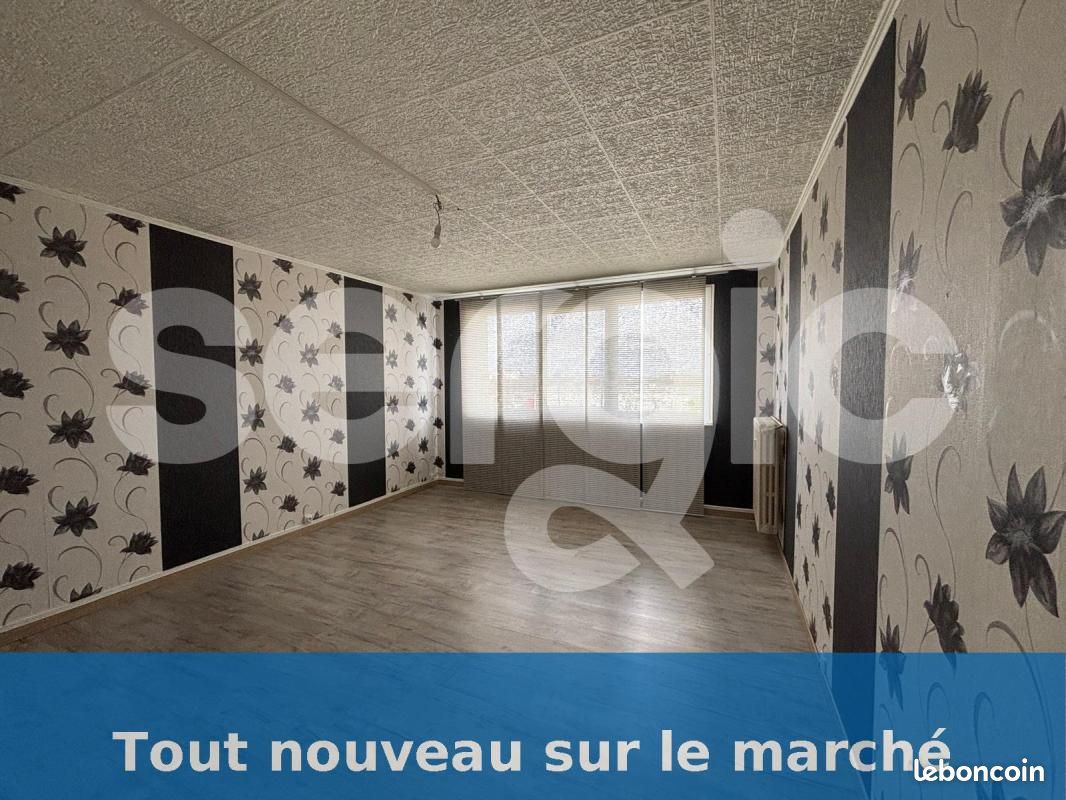 Appartement 4 pièces 71 m² · à Béthune · 71 m² · 600 €