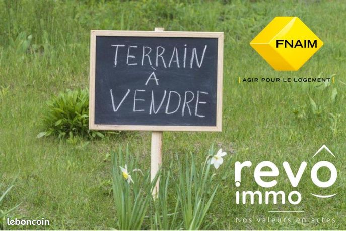 Terrain 959 m² SAINT LUMINE DE COUTAIS