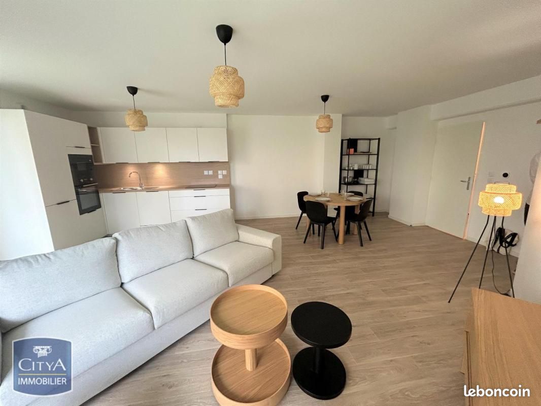 Appartement 3 pièces 74 m² · à Lille · 74 m² · 1 170 €