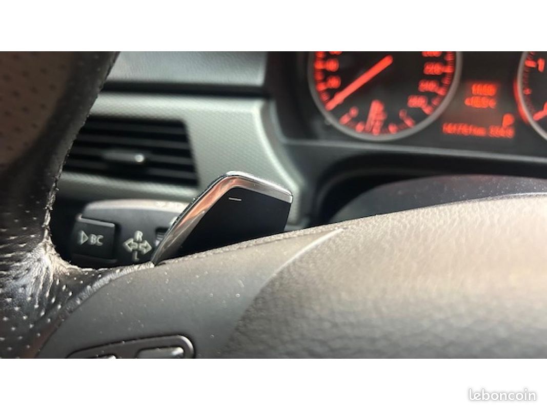 BMW SERIE 3 320d xDrive Coupé Edition M Sport 2.0 184CH GARANTIE 12 MOIS (image 19)
