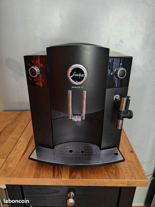 Machine à café Jura Impressa C5 excellent etat (image 5)