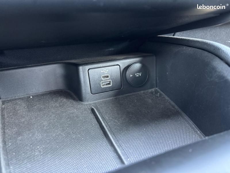 Ford Kuga 2.5 Duratec 190ch FHEV E85 ST-Line X BVA (image 24)