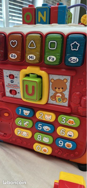 Maxi Cube d’activités VTech (image 2)