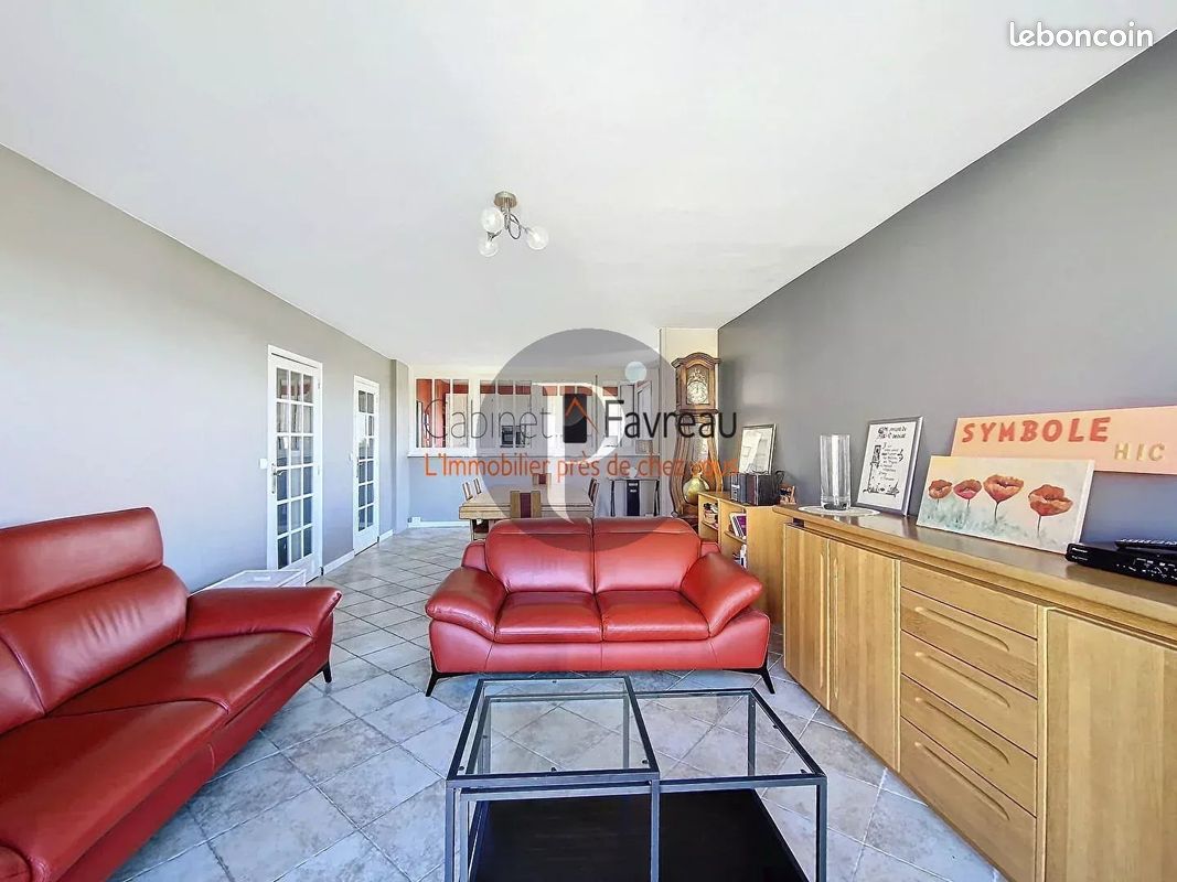 Appartement 5 pièces 105 m² · à Fresnes · 105 m² · 273 000 €